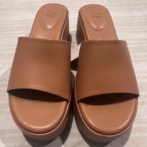Cafe Tan Platform Sandals